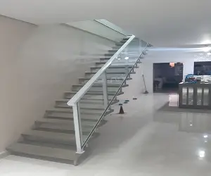 Escada Reta